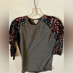 Lularoe 3/4 sleeve baseball style t-shirt